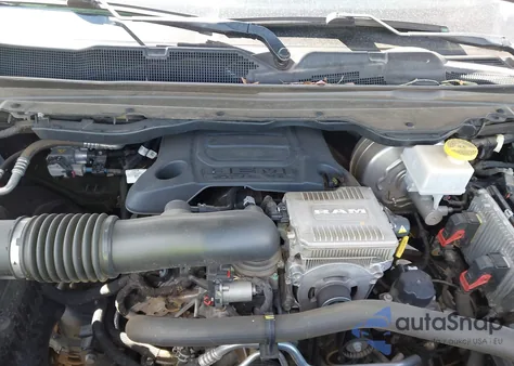 2021 Ram 1500 Big Horn 4X4 5'7 Box from USA, damaged, VIN 1C6SRFFT5MN615663